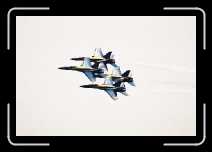 F-18 Hornet Blue Angels (1) 1020 * 1840 x 1232 * (312KB)